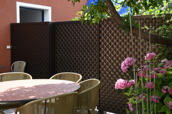 QUILT - Cancello in metallo pieno tesxture geometrica